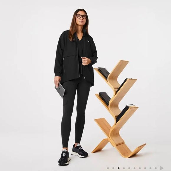 Figs Cya Sydney Scrub Jacket - Picture 2 of 4